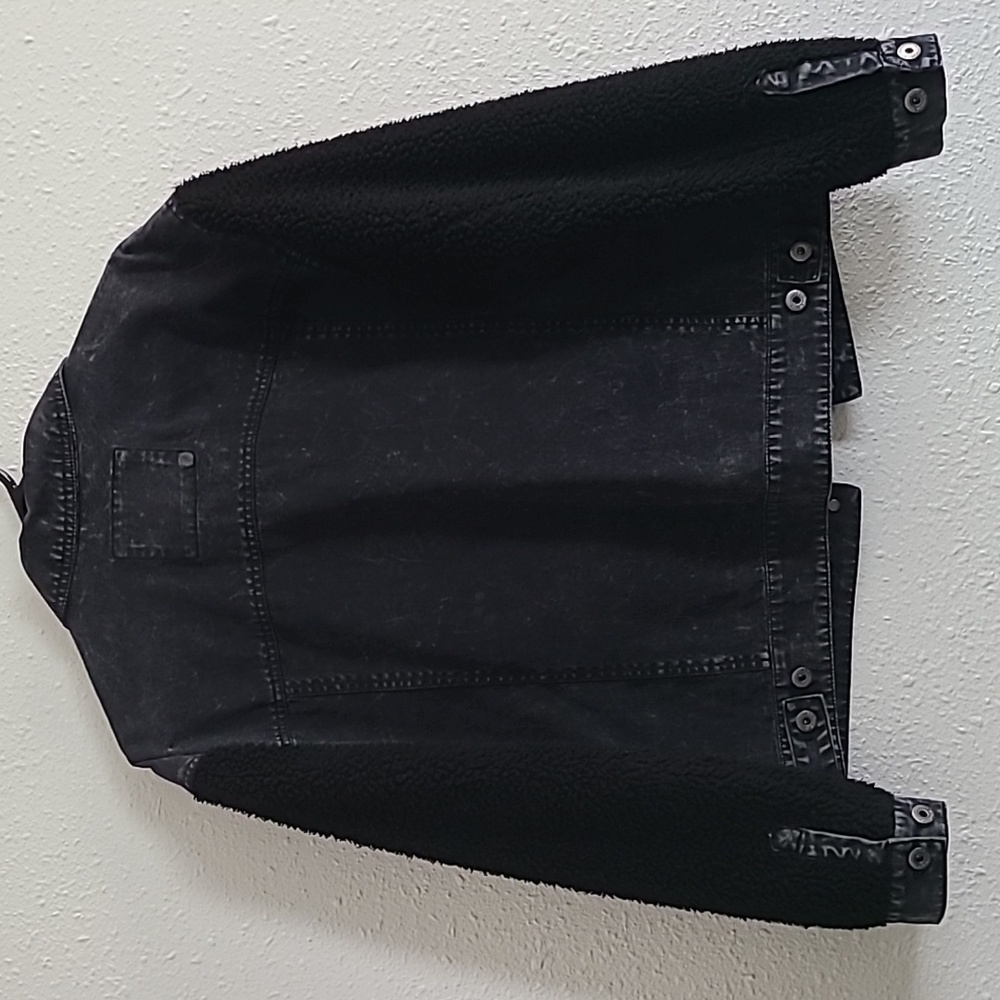 Levi's - Acid Washed Sherpa Sleeve Jacket - Picture 2 of 8